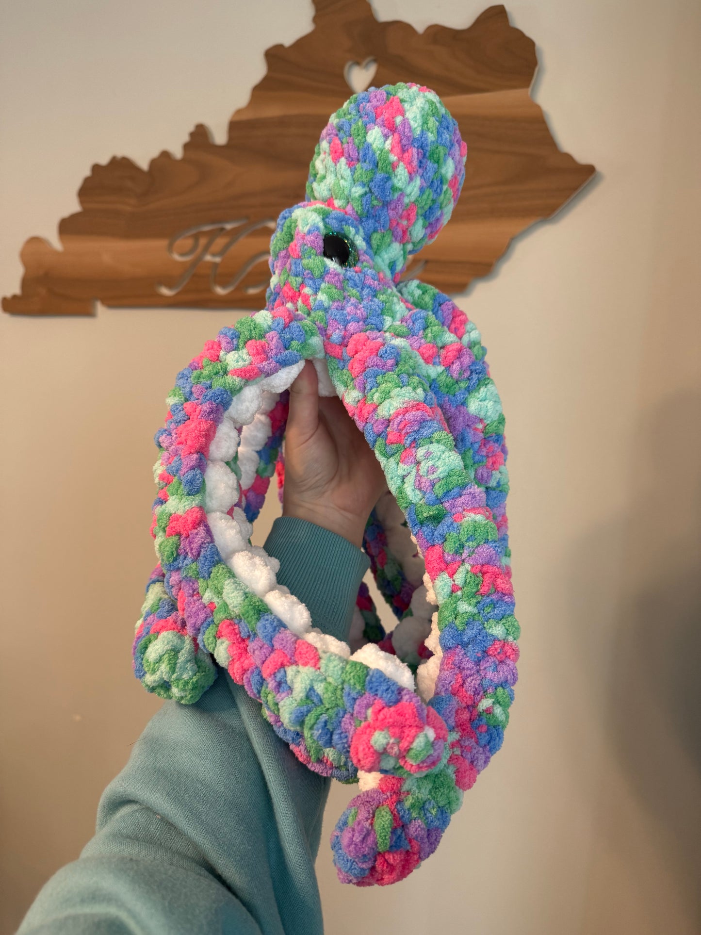 Small Anchor the octopus crochet plushie