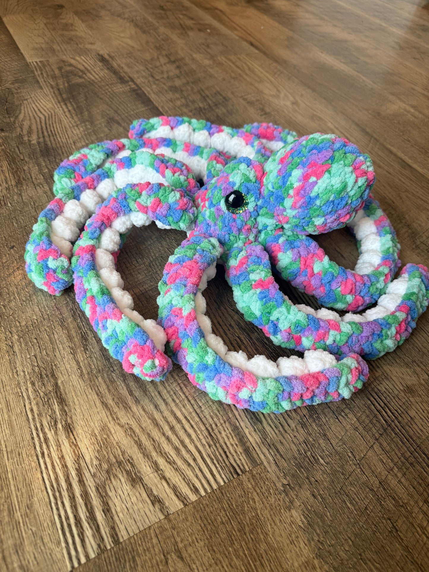 Small Anchor the octopus crochet plushie
