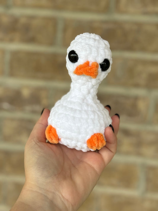 Crochet goose small chenille goose