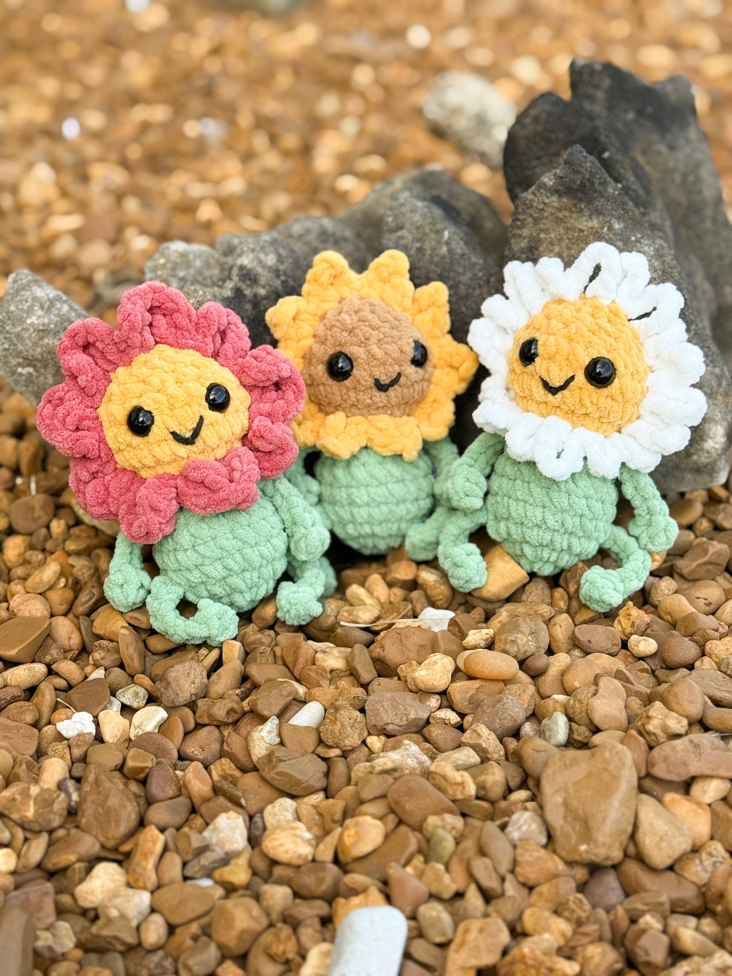 Crochet flower babies crochet sunflower daisy and zinnia