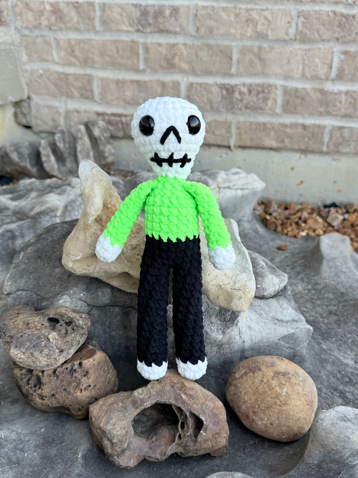 Spooky Buds crochet pattern skeleton and pumpkin Halloween amigurumi low sew pdf pattern