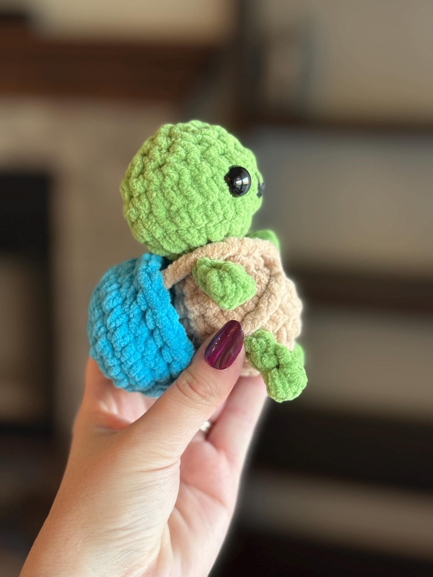 Turtle crochet pattern amigurumi crochet pattern PDF download no sew pattern beginner friendly crochet pattern keychain turtle with hat