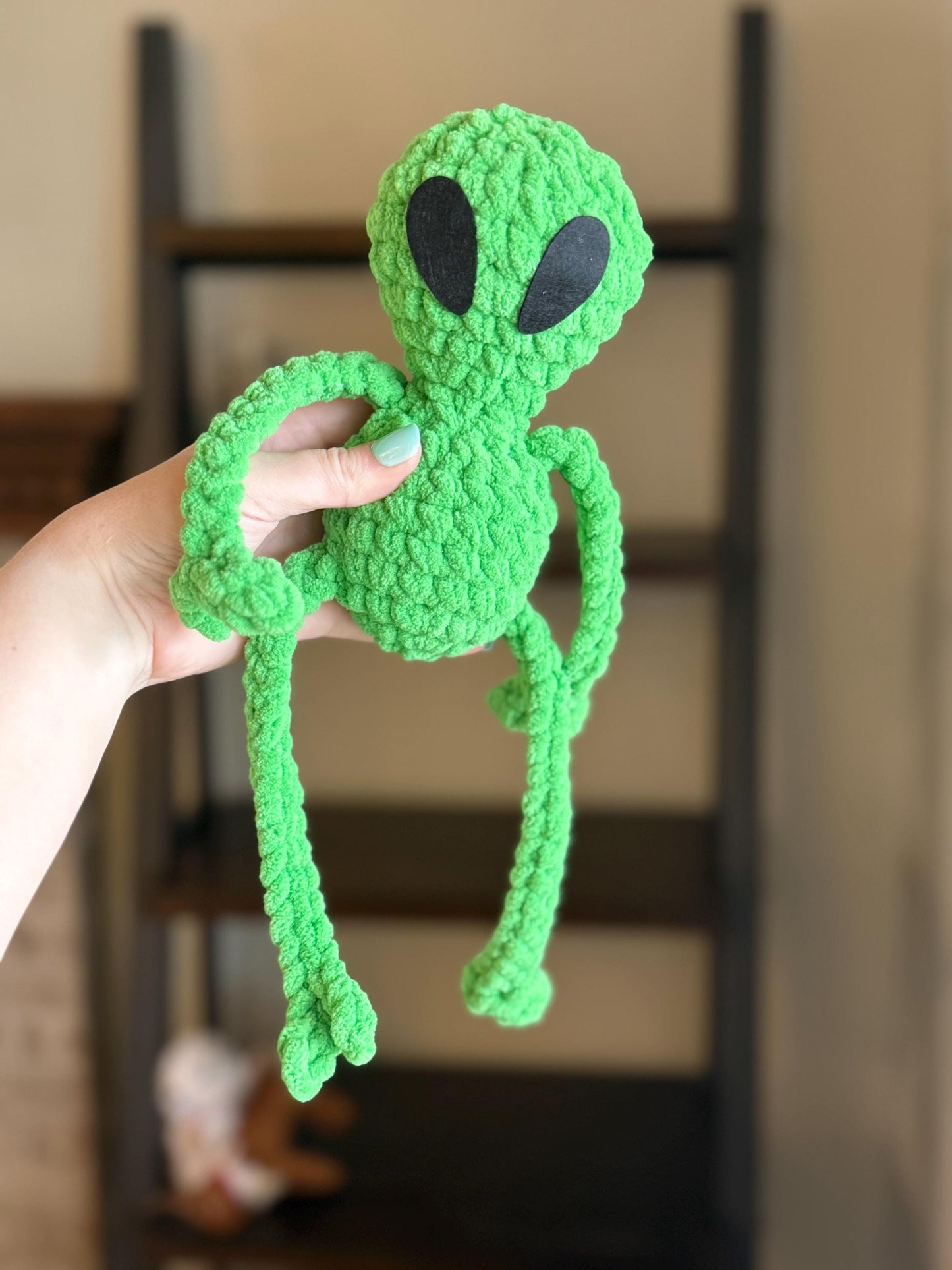 Alien crochet pattern no sew beginner amigurumi space creature bitty buddy